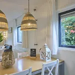 Sea Birds Chalet Goedereede