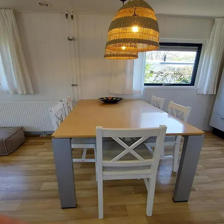 Sea Birds شاليه Goedereede