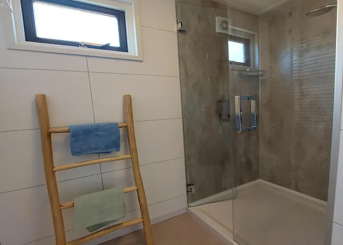 Sea Birds Шале *