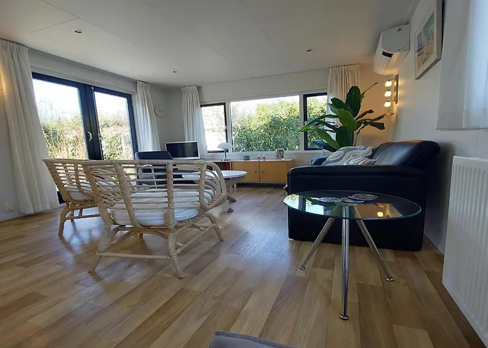 Sea Birds Chalet Goedereede